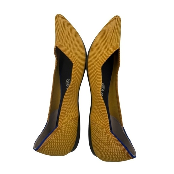 Rothy's Yellow Pointed Toe Slip
on Flats Size 7 Women's - Picture 6 of 8